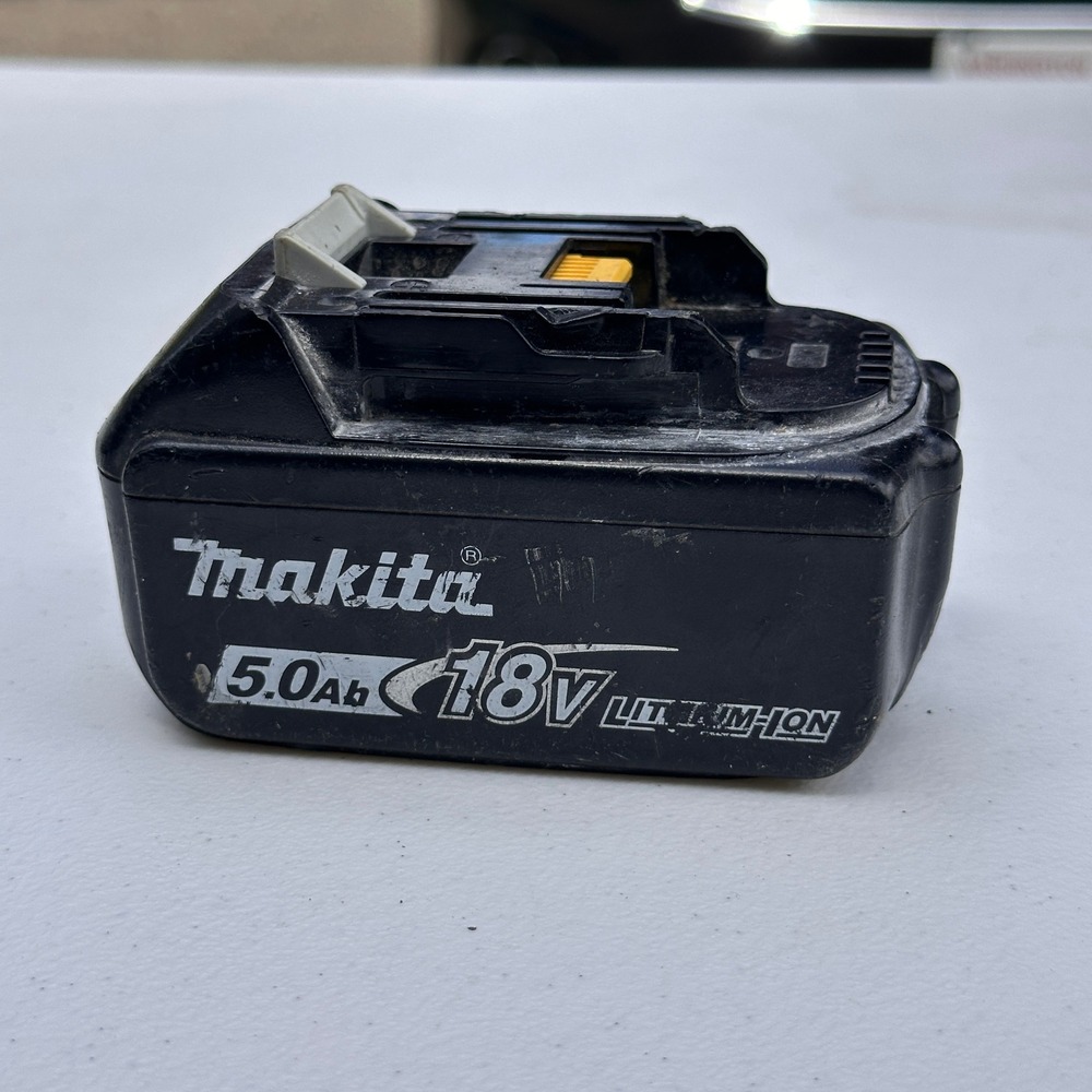 Makita BL1850B 18V LXT Rechargeable Lithium‑Ion 5.0Ah Battery, Black